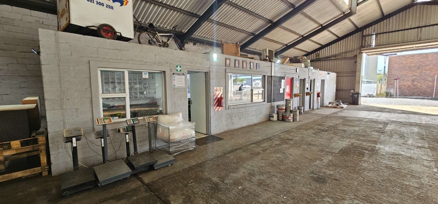 To Let commercial Property for Rent in Kraaifontein Industria Western Cape